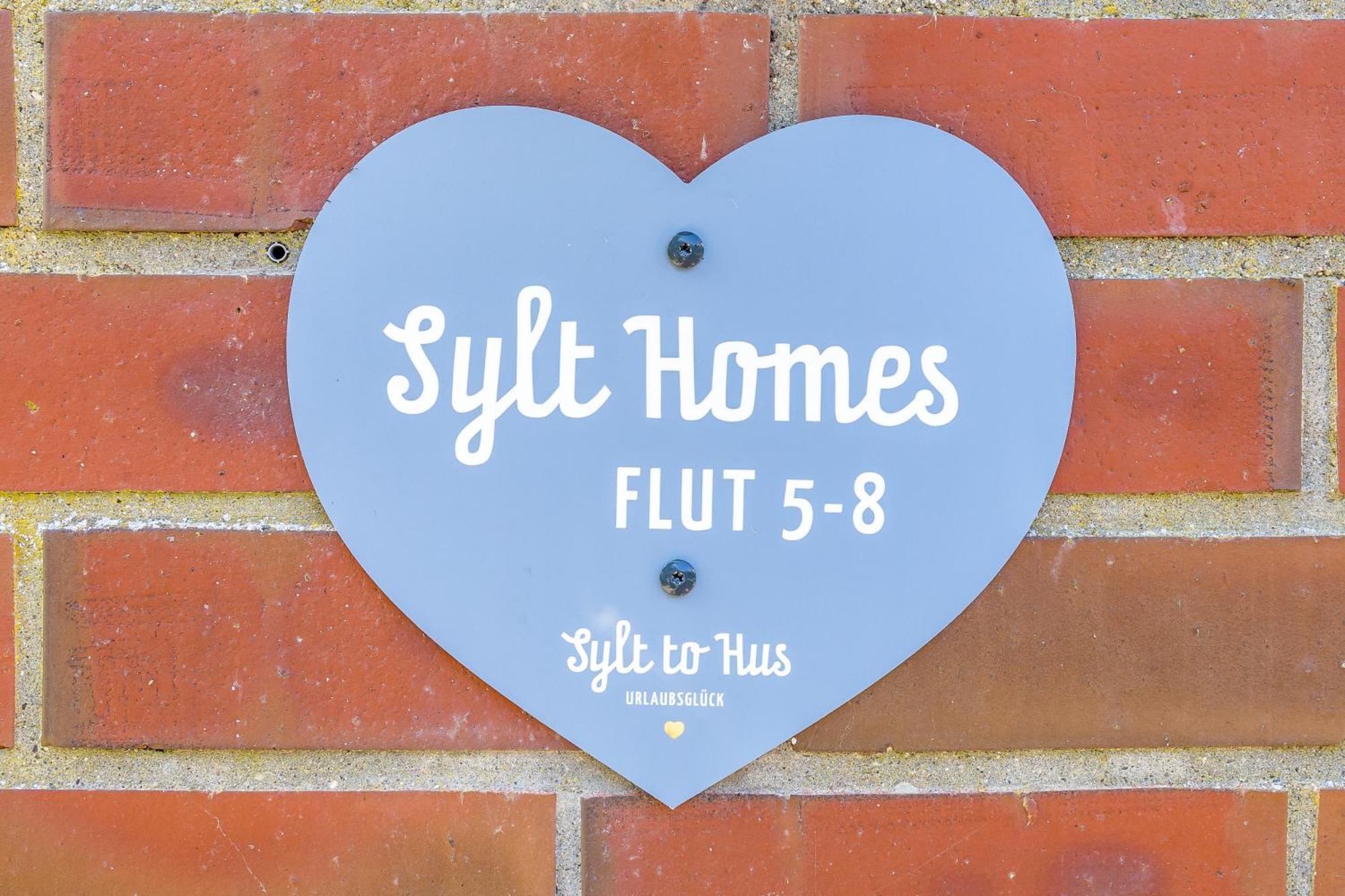 Flut No 5 Apartment *